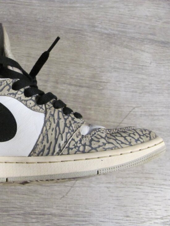 Nike Air Jordan 1 Retro High Top White Cement Elephant Print DZ5485-052 Size 9.5